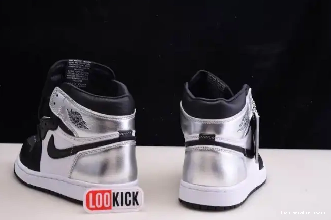 Rep LUCY OG HIGH CD0461-001 SILVER JORDAN WMNS TOE AIR 1 0522